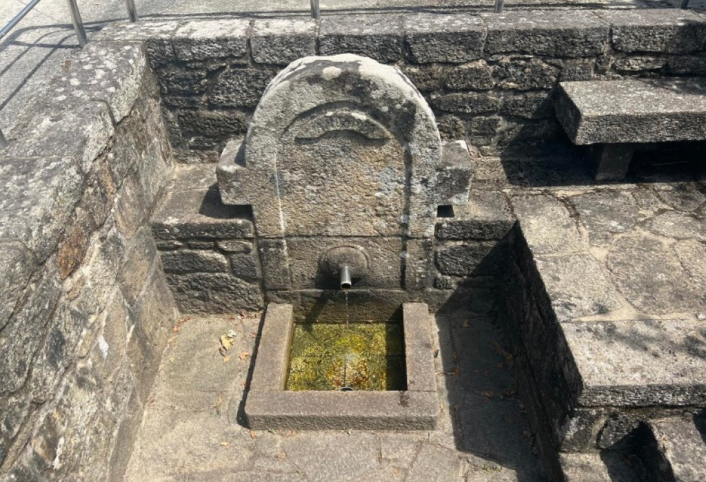 Fonte Murillas - Dodro - Santa María de Dodro