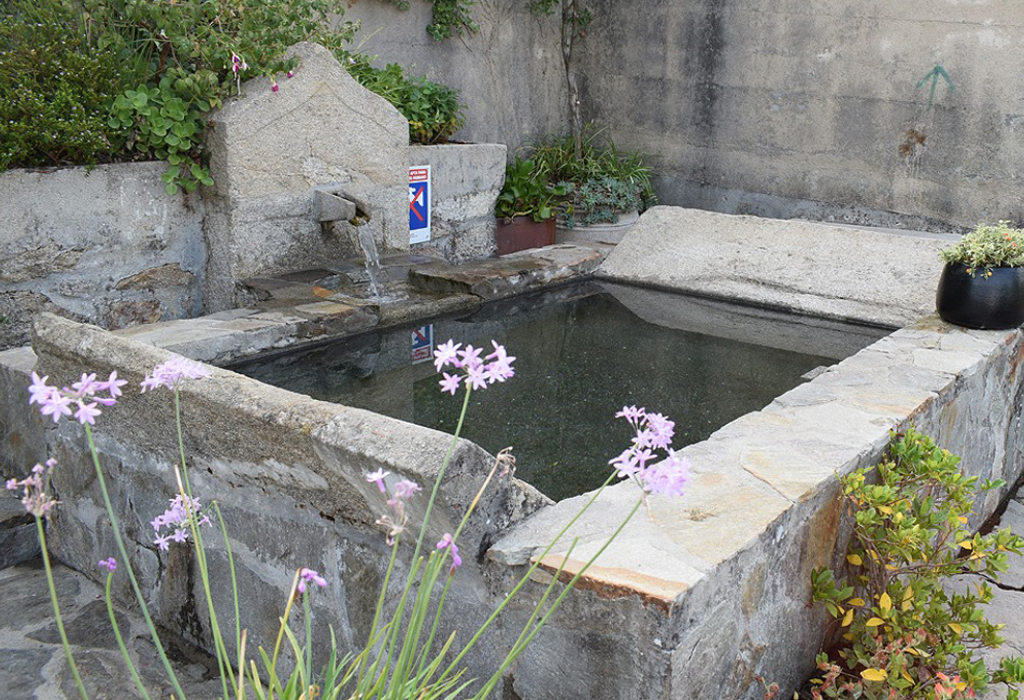 Fonte e lavadoiro Nº 2 de Cimadevila - Valga - San Miguel de Valga