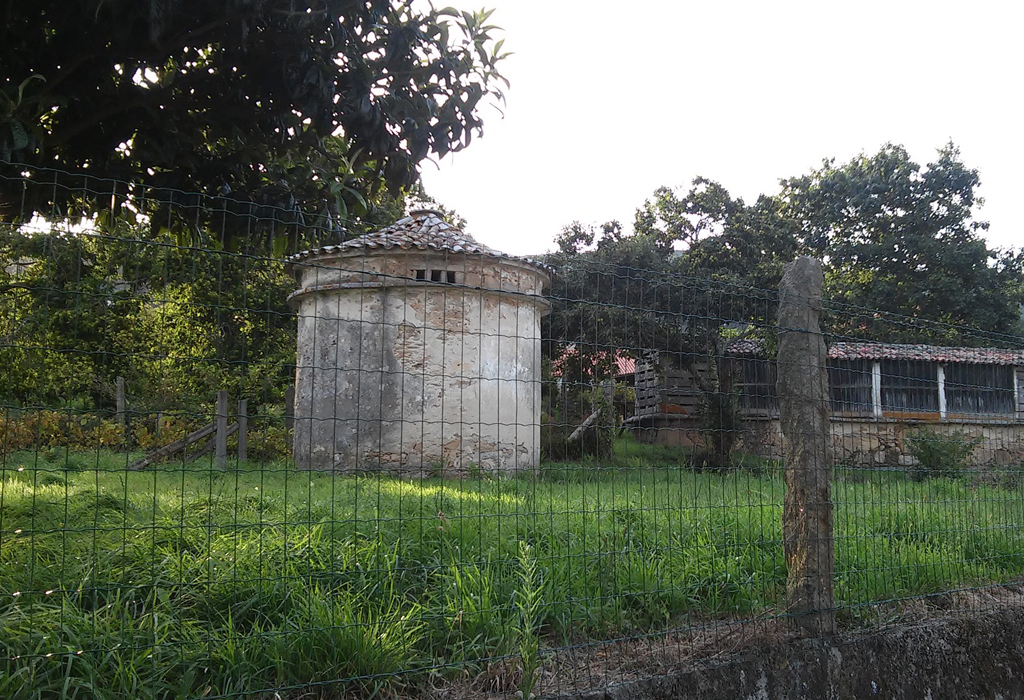 Pombal do Pozo - Rianxo - Santa María de Leiro