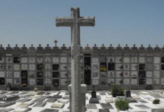 Cruz do Cemiterio de San Salvador de Taragoña - Rianxo - San Salvador de Taragoña