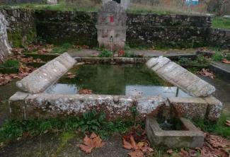 Fonte e lavadoiro do Agro de Tras da Veiga - Catoira - San Miguel de Catoira